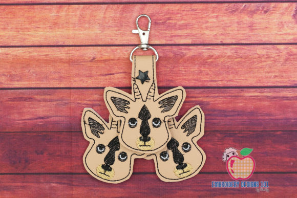 Charming Duiker Head ITH Key Fob Pattern